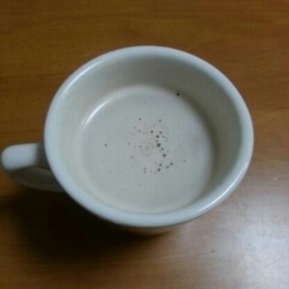 コーヒーにココアを混ぜるなんてはじめて！でもなんだかはまりそうな味です。あったまりました♪